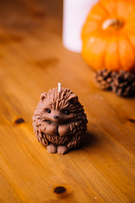 Igel Kerze groß