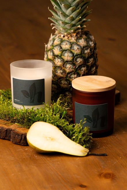 herzton Signature Kerze Nahaufnahme, Holzdocht sichtbar