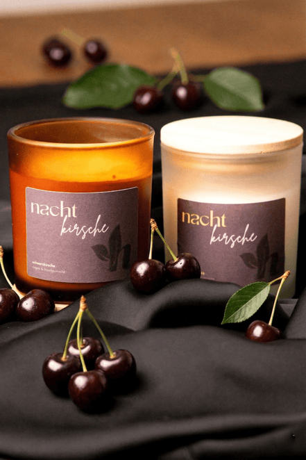 herzton Nachtkirsche Nahaufnahme Etikett mit Schriftzug und herzton Logo