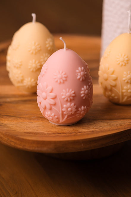 herzton Osterei Gruppe drei Stück in Pastellfarben, handgegossene Sojawachskerzen als Osterdeko
