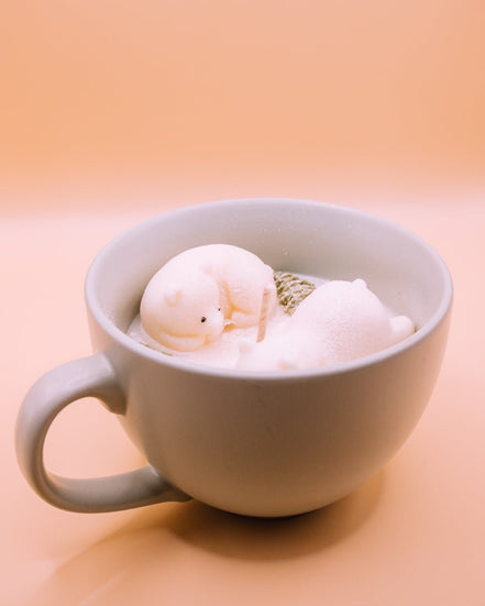 Winterschlaf - Eisbärentasse - Herzton